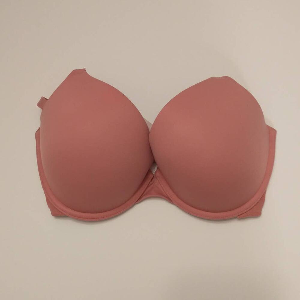 PINK by Victoria's Secret Wear Everywhere Push Up Bra. 32DDD. Pink